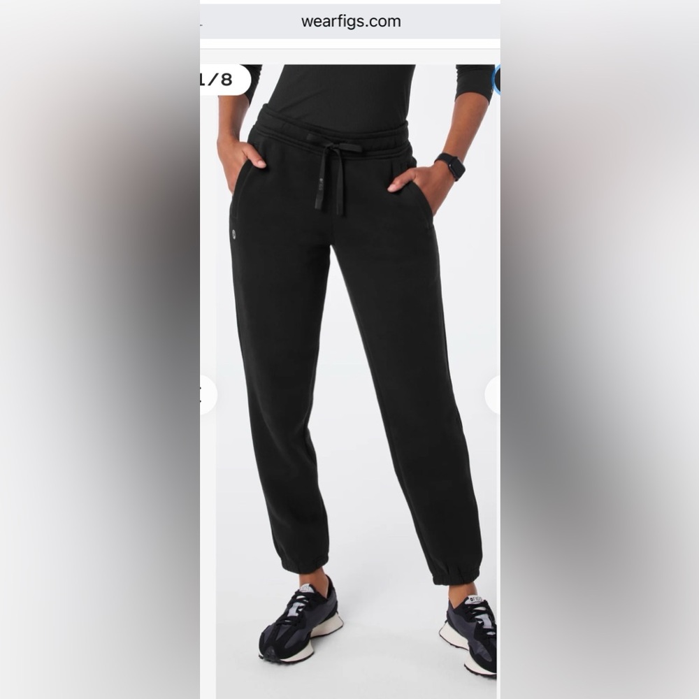 Figs Black Drawstring Jogger Pants with Pockets